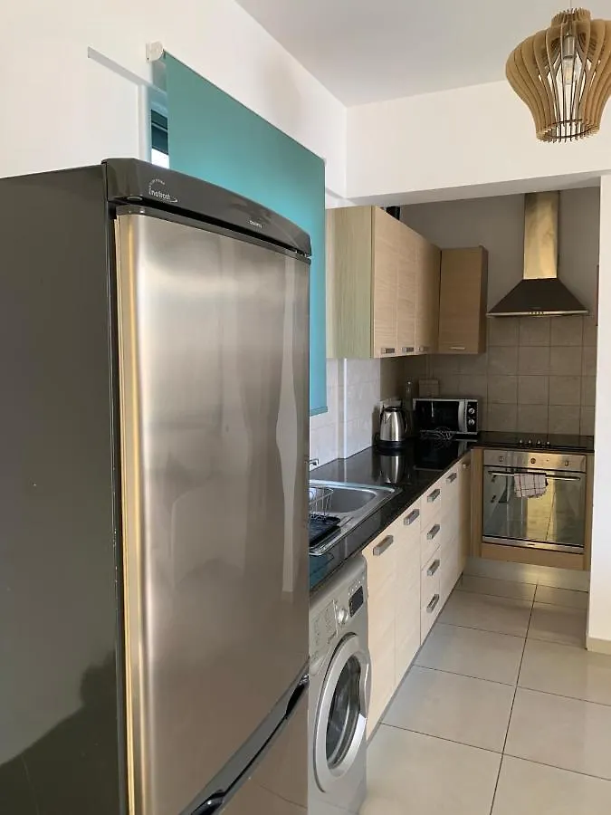 Lazuli City Center Ap 42 لارنكا